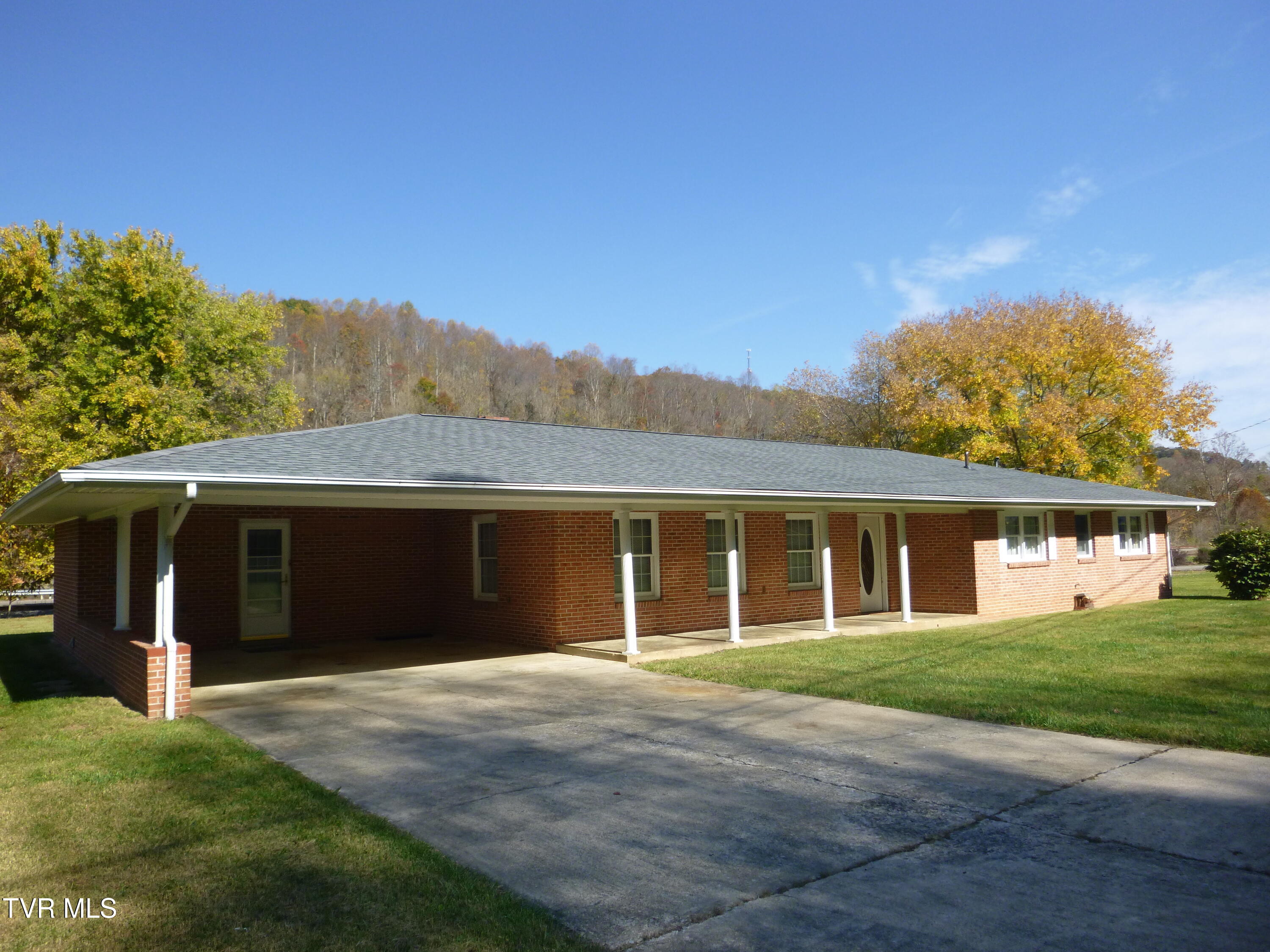 172 Una Street, Gate City, Virginia image 5