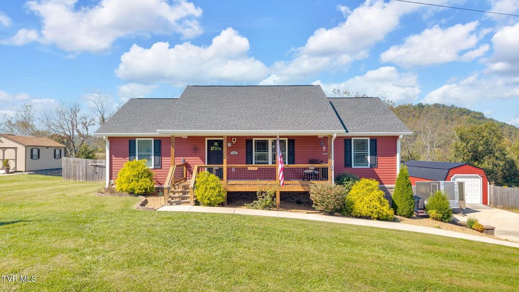 Photo of 173 Barnett Rd Rd, Jonesborough, TN 37659 (MLS # 9986645)