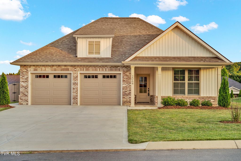 Photo of 2064 Presley Crossing, Jonesborough, TN 37659 (MLS # 9995637)