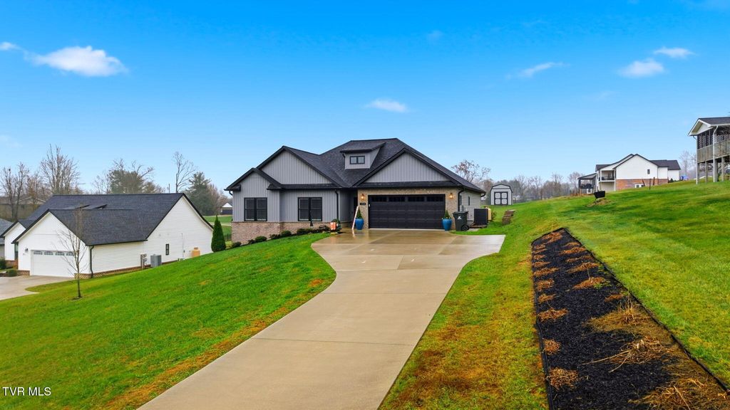 Photo of 153 Hillrise Road, Johnson City, TN 37615 (MLS # 9988764)