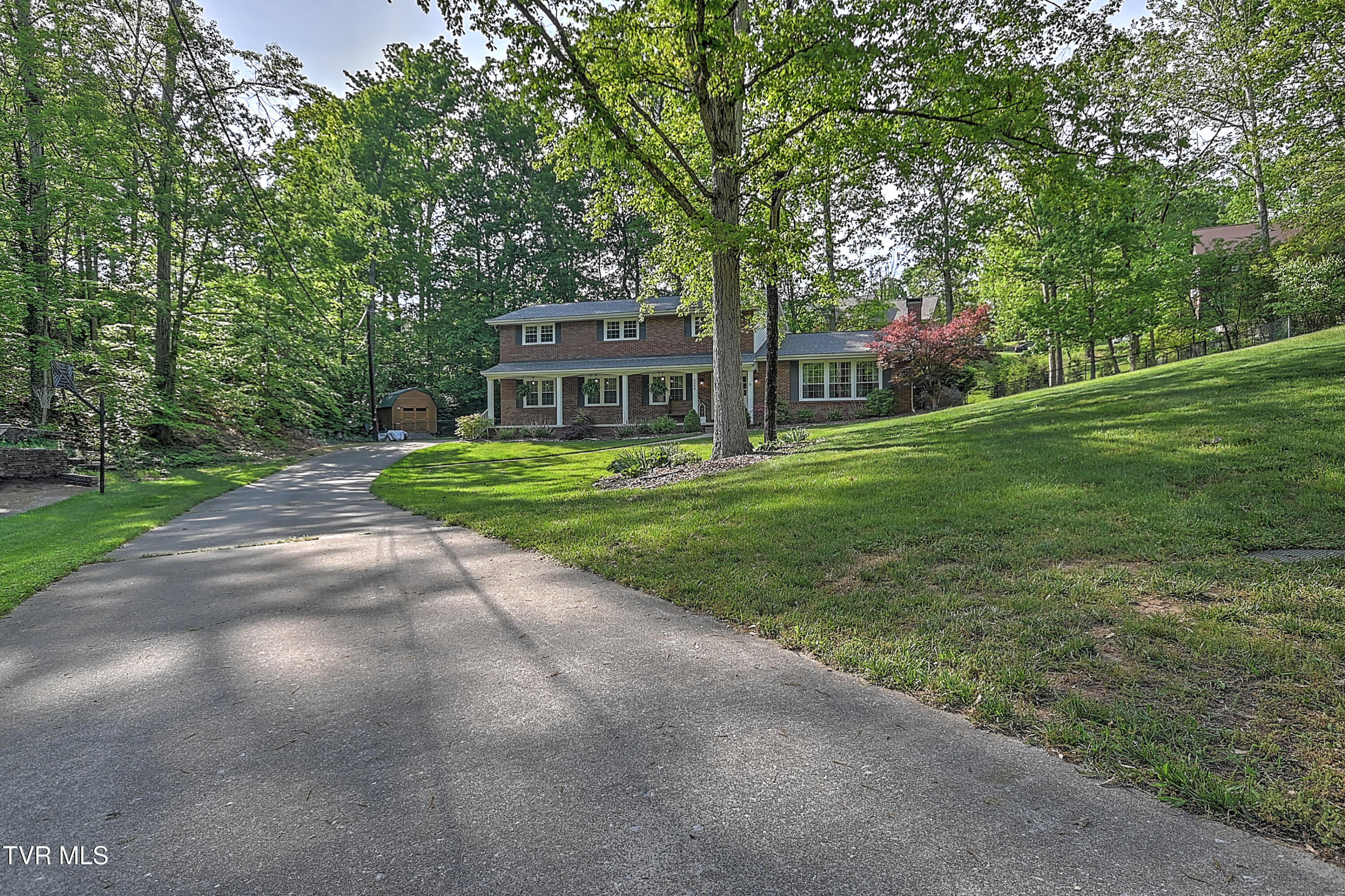 2309 Oxford Court, Kingsport, Tennessee image 5
