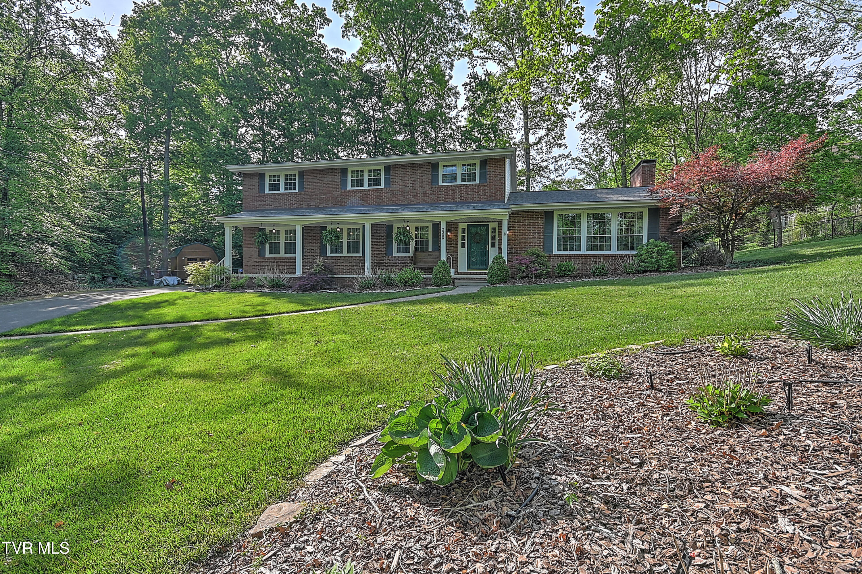 2309 Oxford Court, Kingsport, Tennessee image 4
