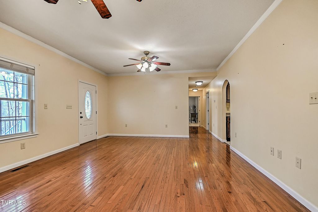 Photo of 175 Amberwood Drive, Bristol, VA 24202 (MLS # 9993235)