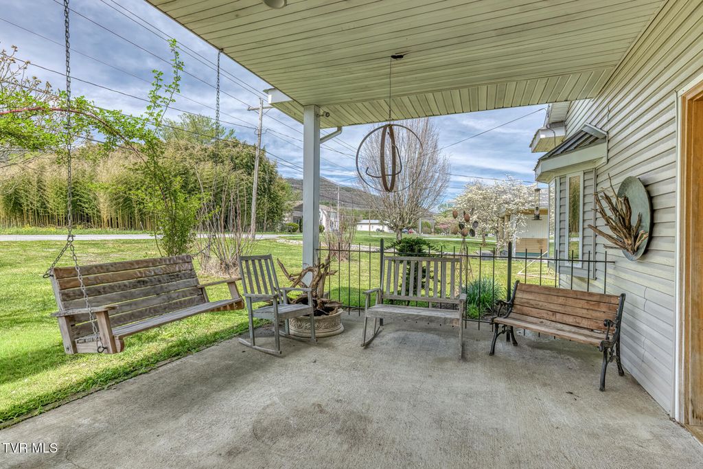 Photo of 1113 Rittertown Road, Hampton, TN 37658 (MLS # 9993652)