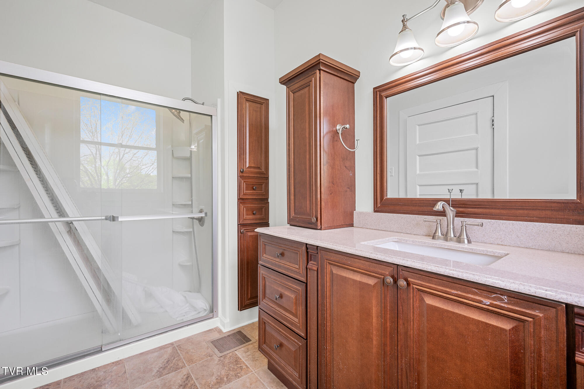 243 Mason Place, Abingdon, Virginia image 32