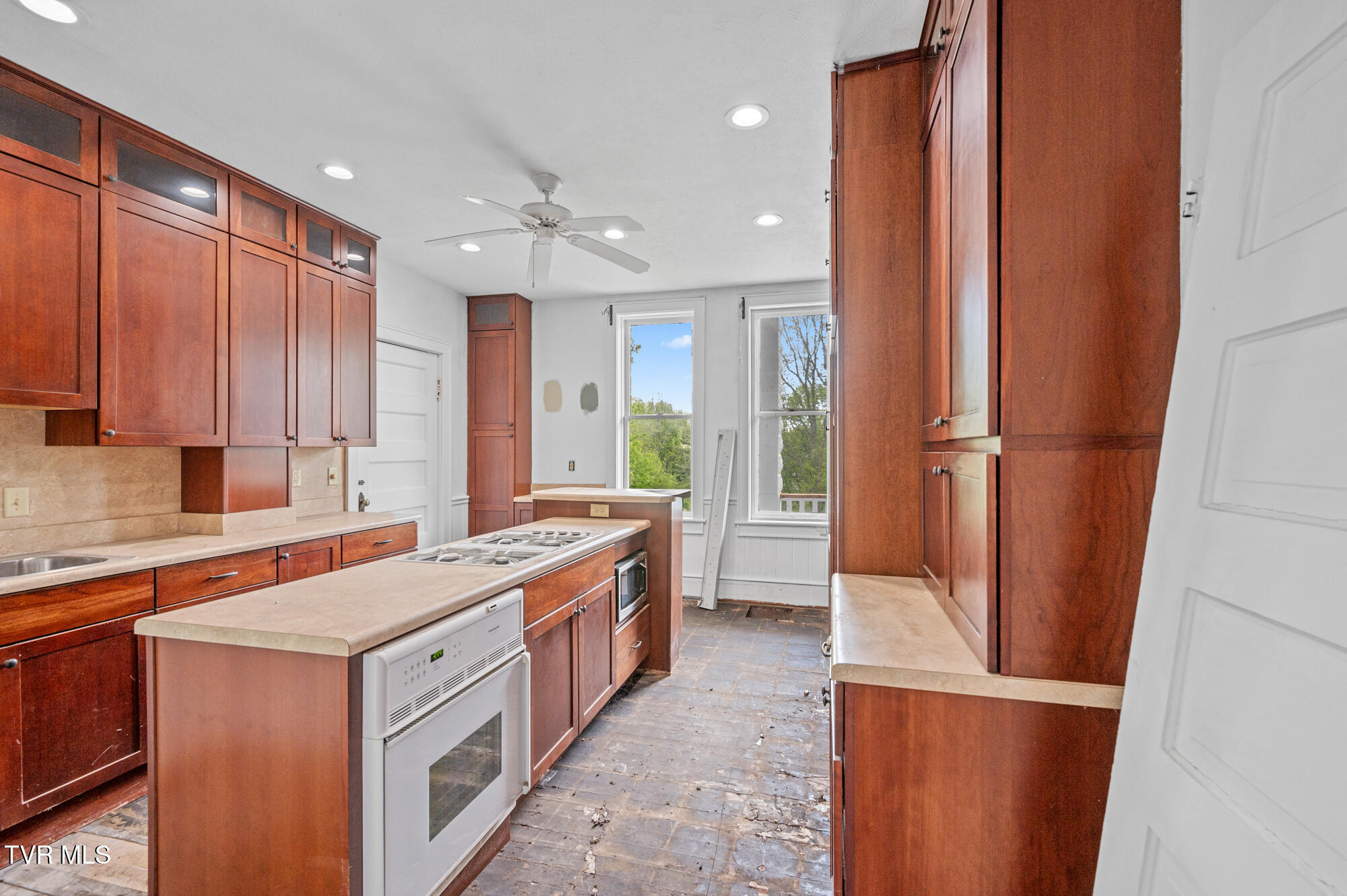 243 Mason Place, Abingdon, Virginia image 38