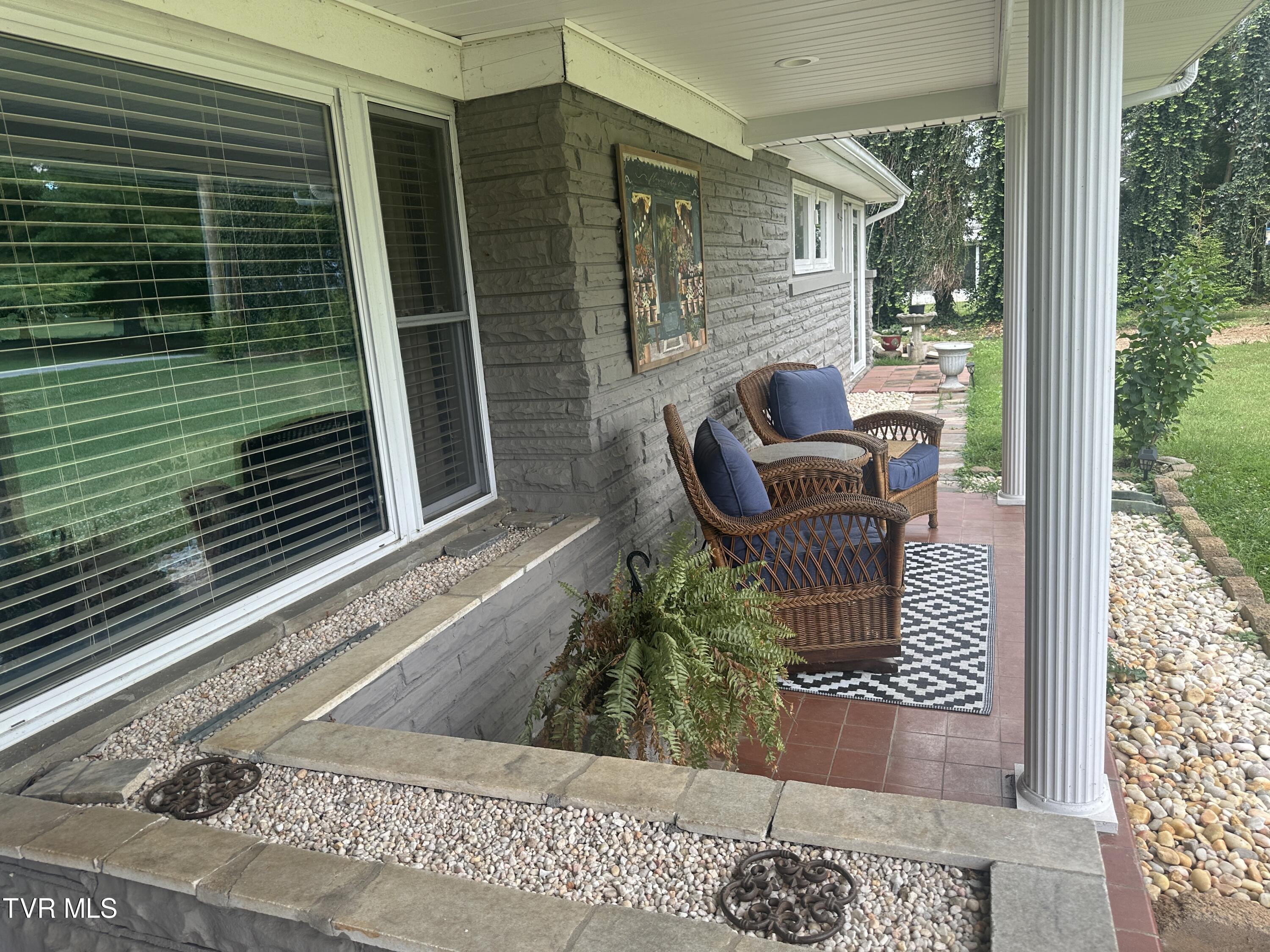 64 Salyer Drive, Castlewood, Virginia image 5