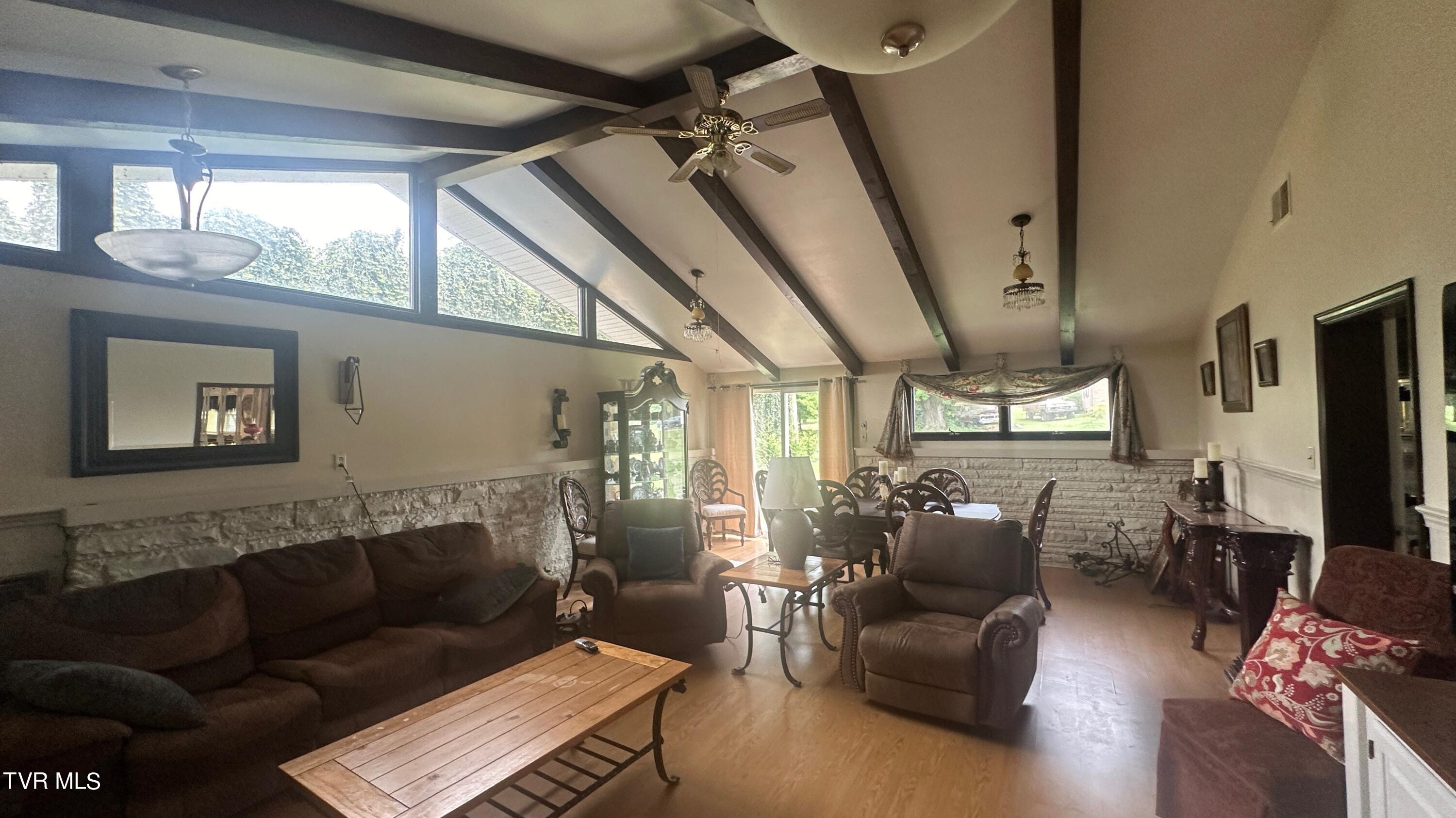 64 Salyer Drive, Castlewood, Virginia image 16