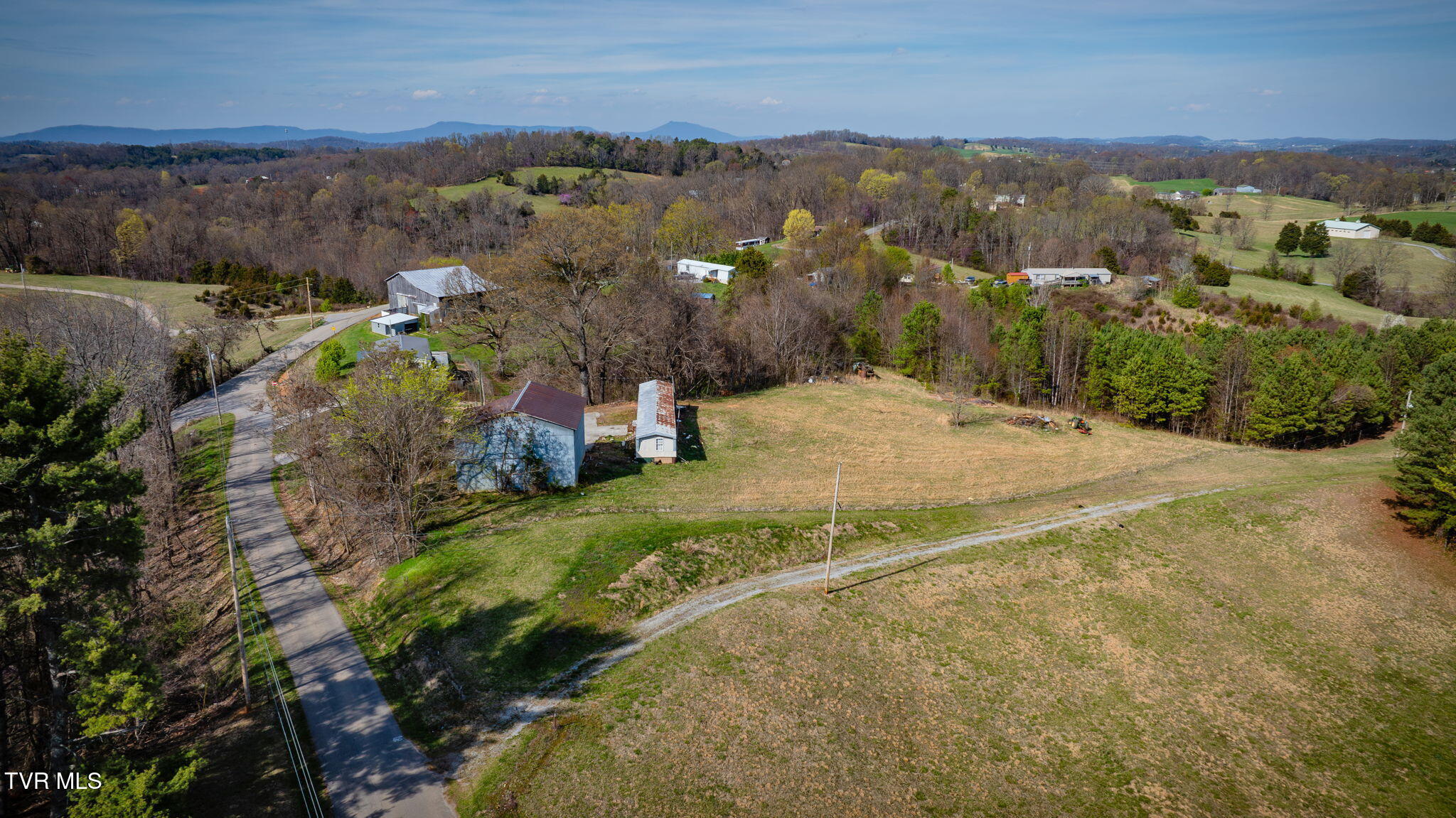 950 Holder Road, Afton, Tennessee image 2