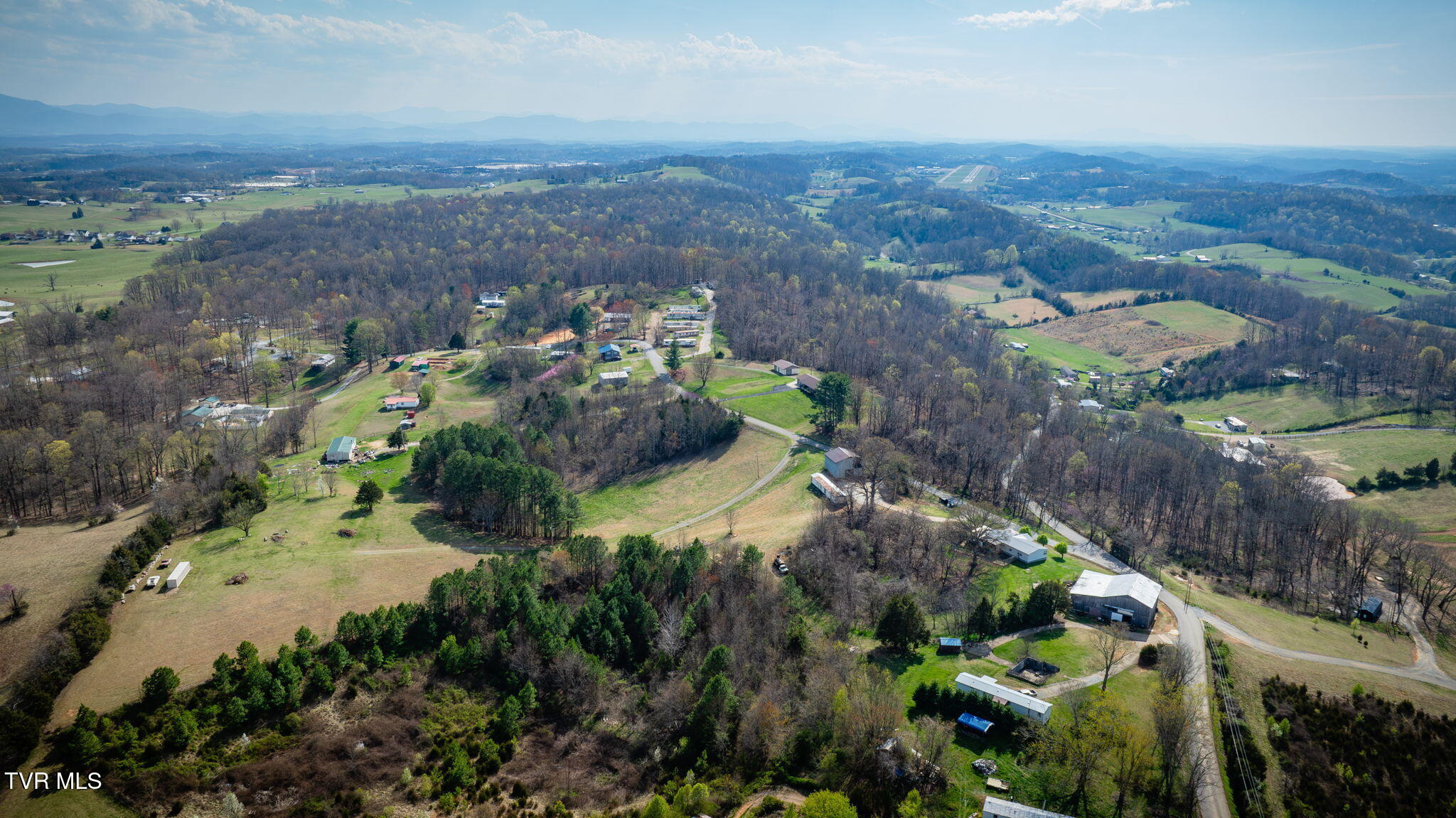 950 Holder Road, Afton, Tennessee image 17