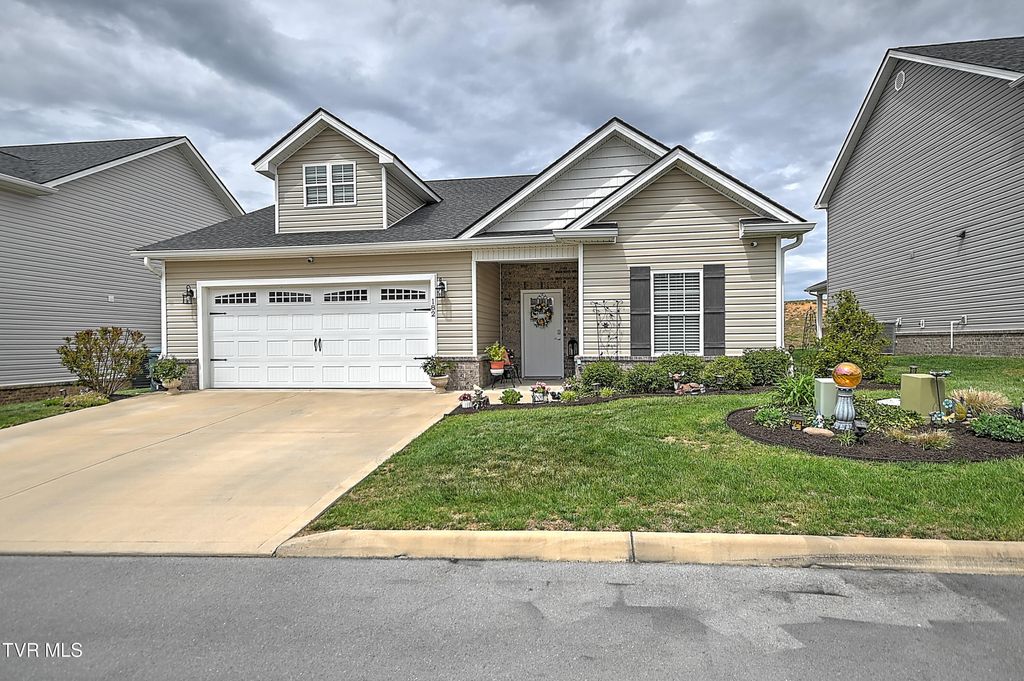 Photo of 182 Gunners Way, Gray, TN 37615 (MLS # 9993886)