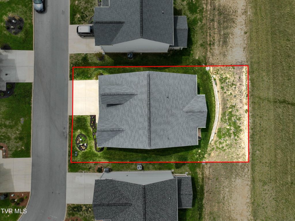 Photo of 182 Gunners Way, Gray, TN 37615 (MLS # 9993886)