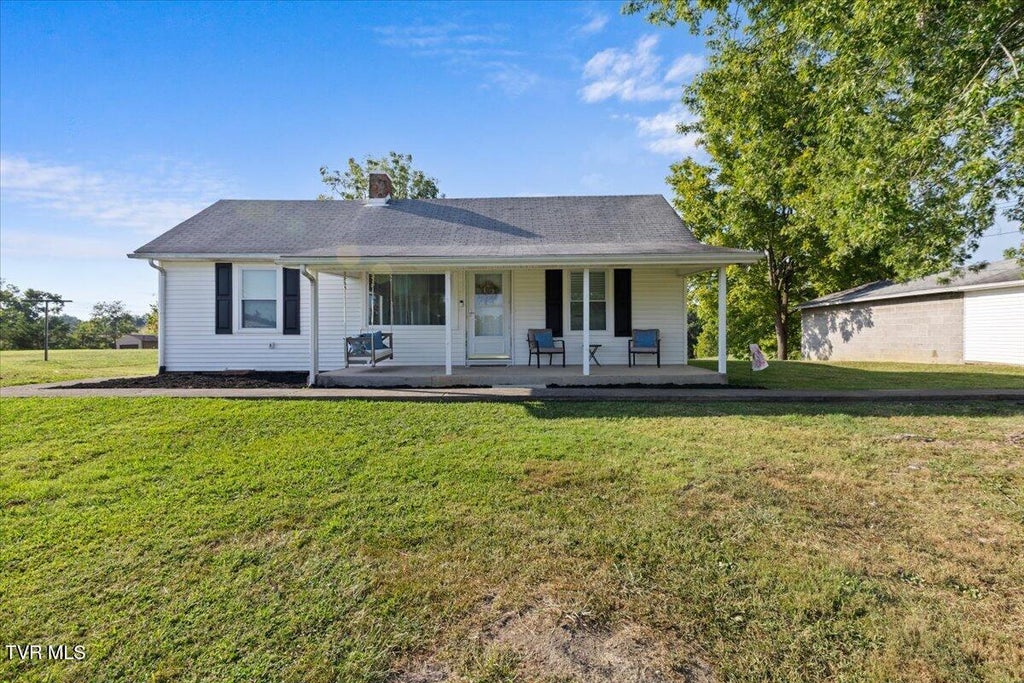 Photo of 337 Allen Drive, Bulls Gap, TN 37711 (MLS # 10000552)