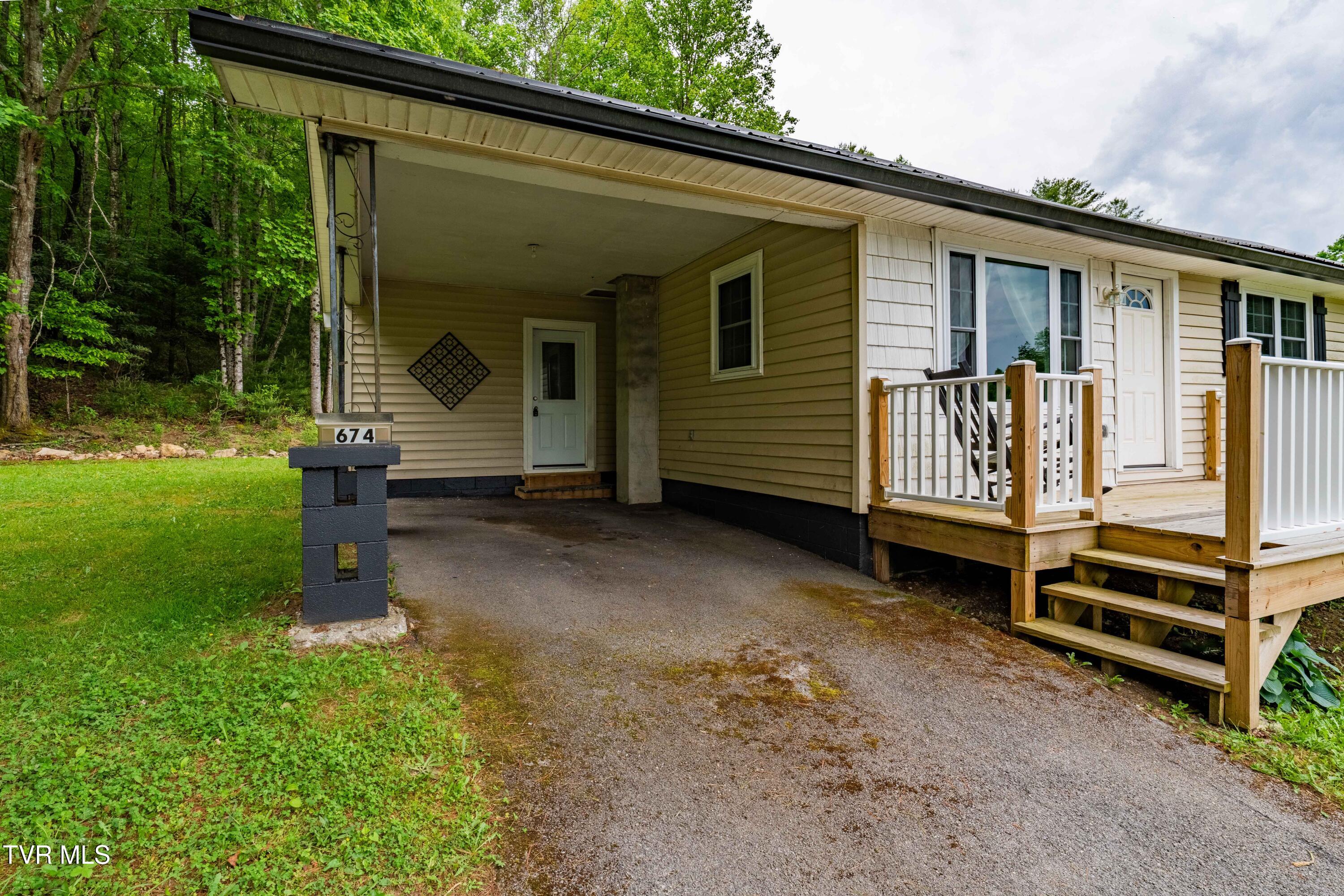 674 Shoun Street, Mountain City, Tennessee image 24