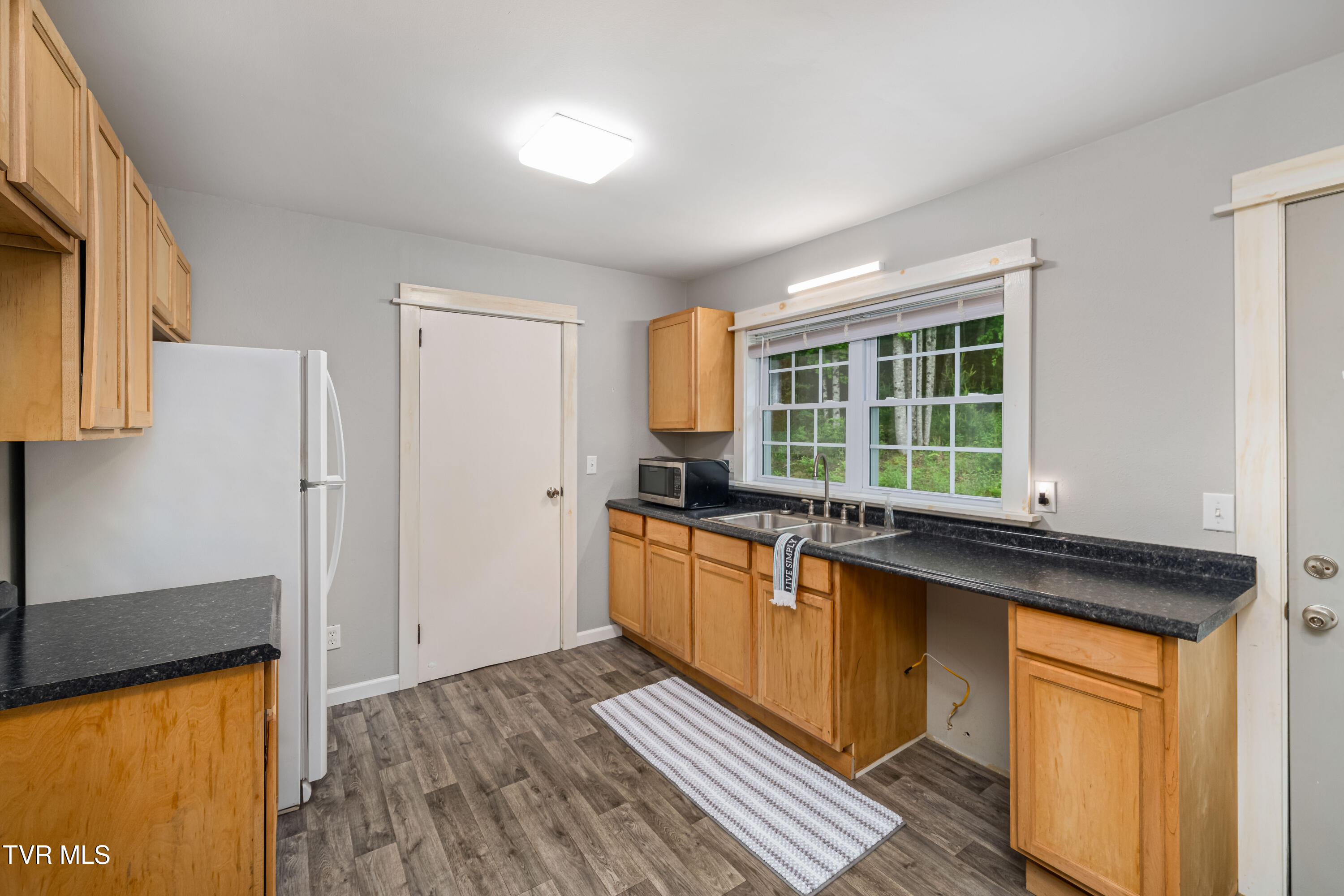 674 Shoun Street, Mountain City, Tennessee image 12