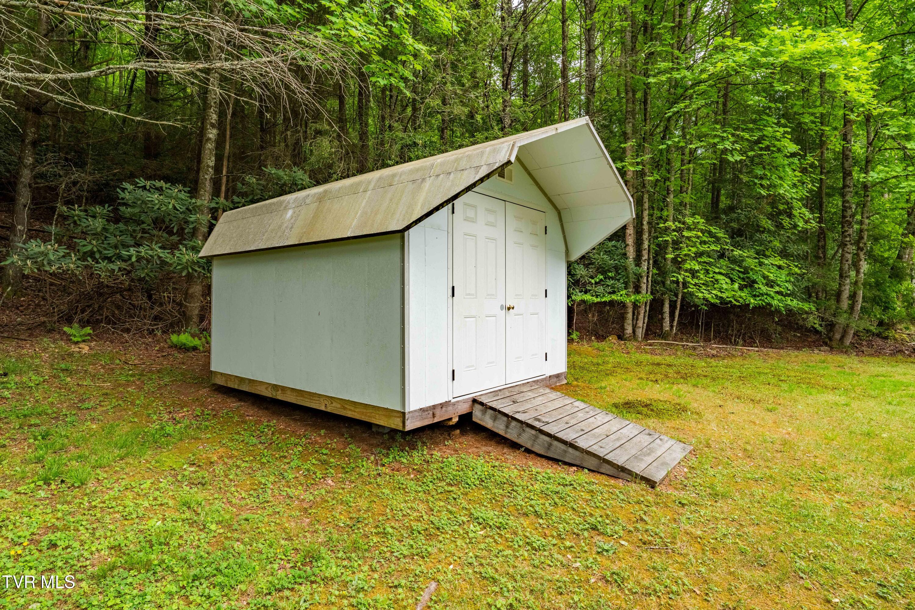 674 Shoun Street, Mountain City, Tennessee image 35
