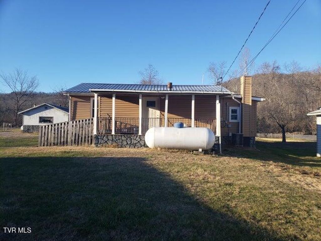 Photo of 8935 Hunters Valley East Road, Dungannon, VA 24245 (MLS # 9983718)