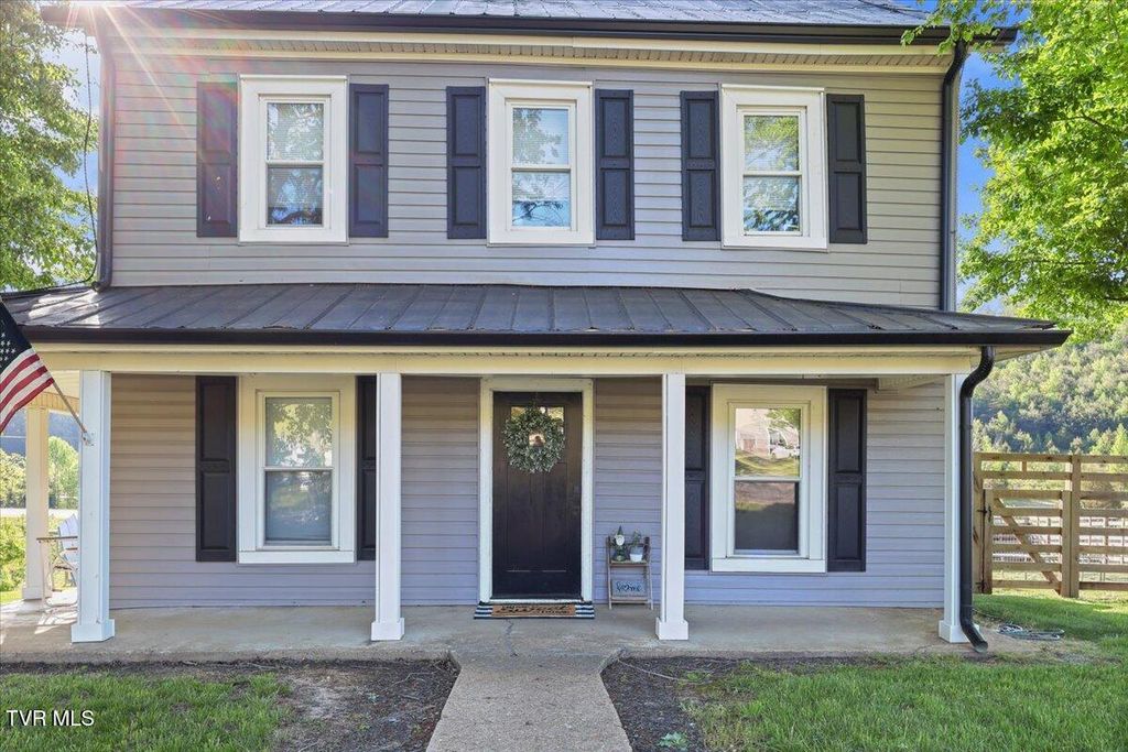 Photo of 28292839 Rock Springs Road, Kingsport, TN 37664 (MLS # 9994345)