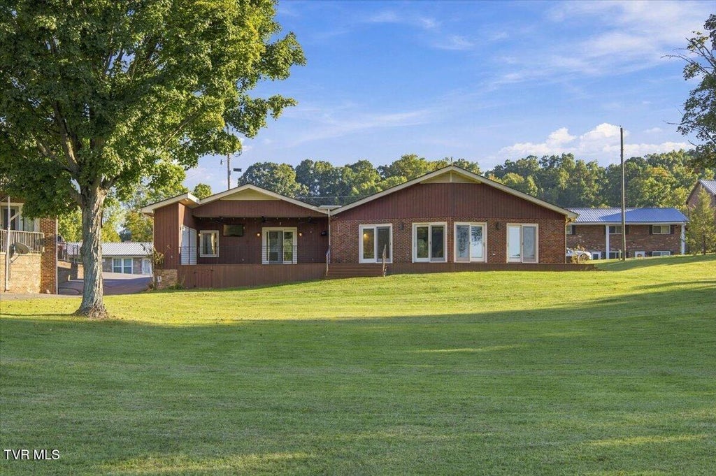 Photo of 152 Kate Street, Johnson City, TN 37615 (MLS # 10001663)