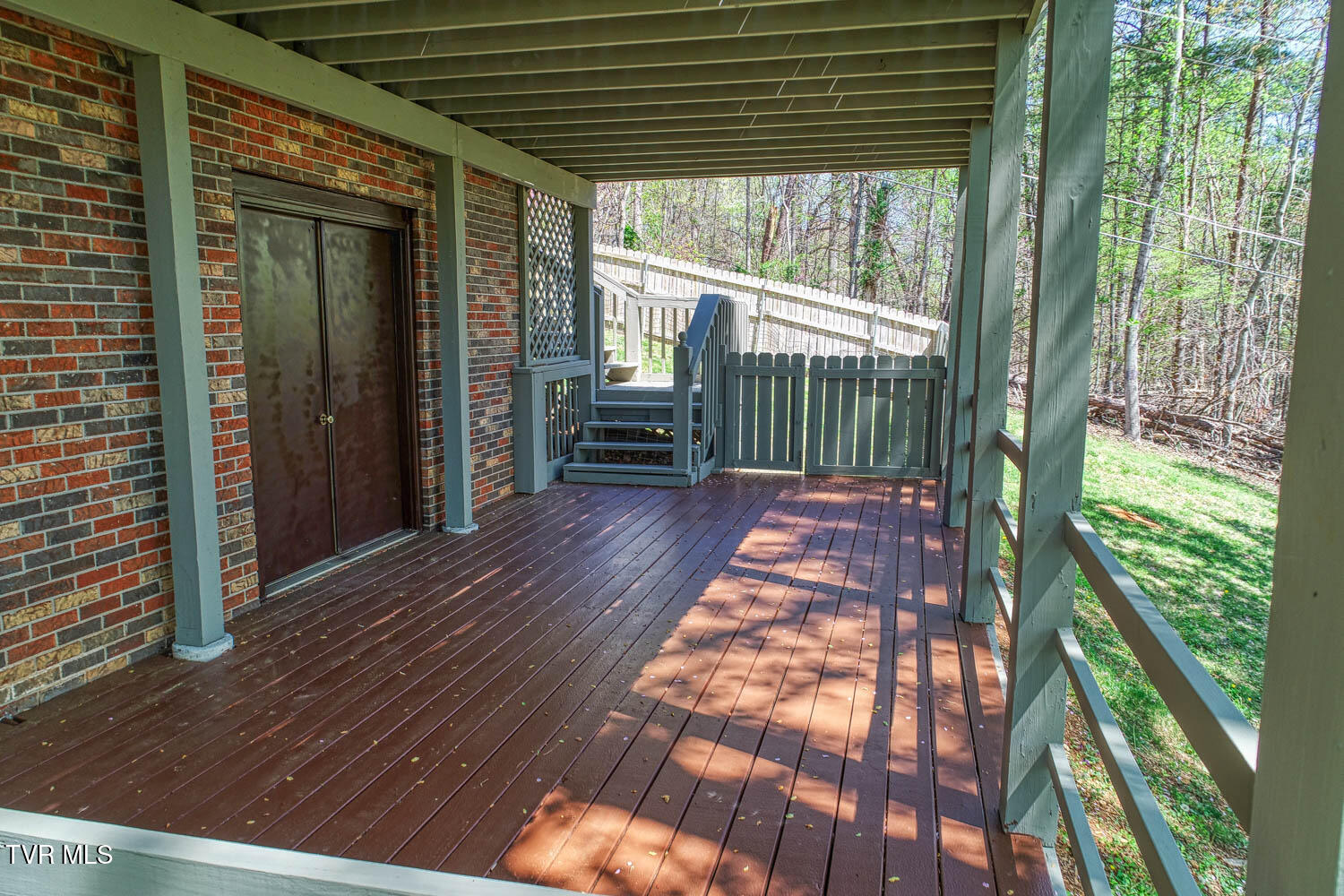 804 Seven Oaks Drive, Mount Carmel, Tennessee image 19