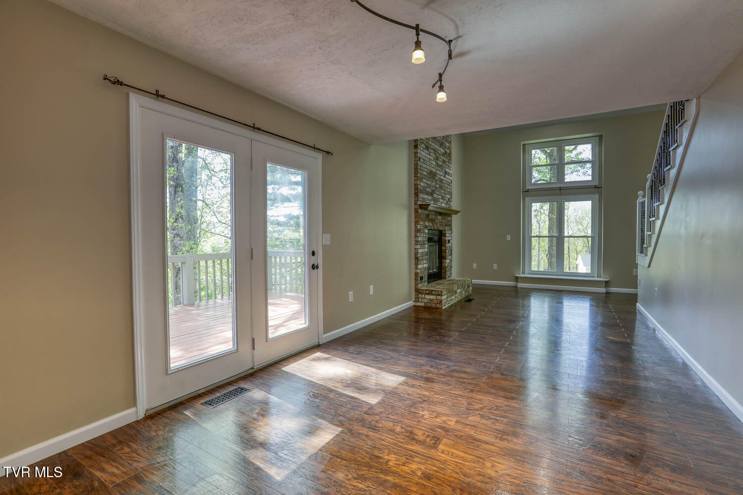 804 Seven Oaks Drive, Mount Carmel, Tennessee image 43