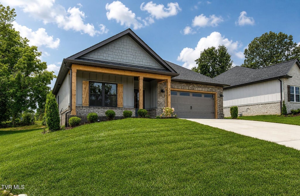 Photo of 778 Hunts Terrace Drive, Kingsport, TN 37663 (MLS # 9999529)