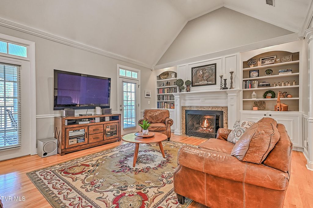 Photo of 204 Strawberry Field Drive, Johnson City, TN 37604 (MLS # 9991170)