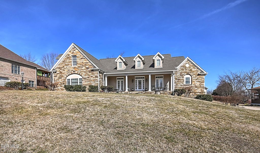 Photo of 204 Strawberry Field Drive, Johnson City, TN 37604 (MLS # 9991170)