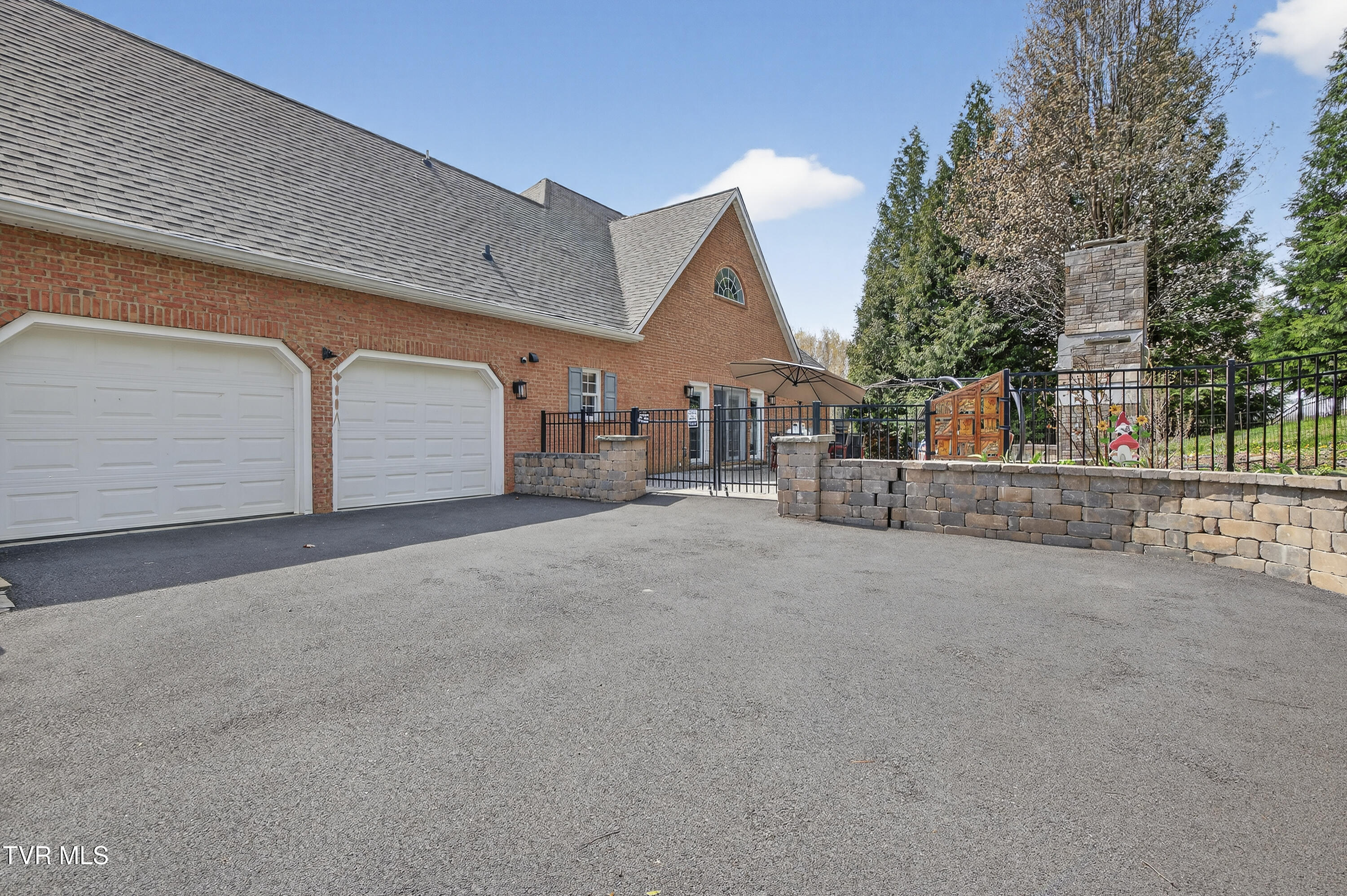 25021 Grey Heron Court