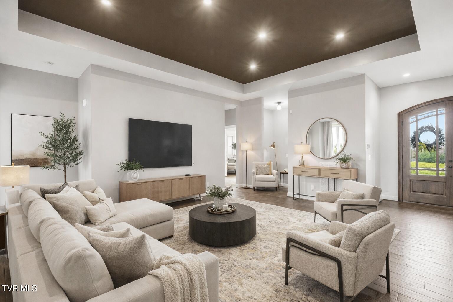 563 Pleasant Valley Road