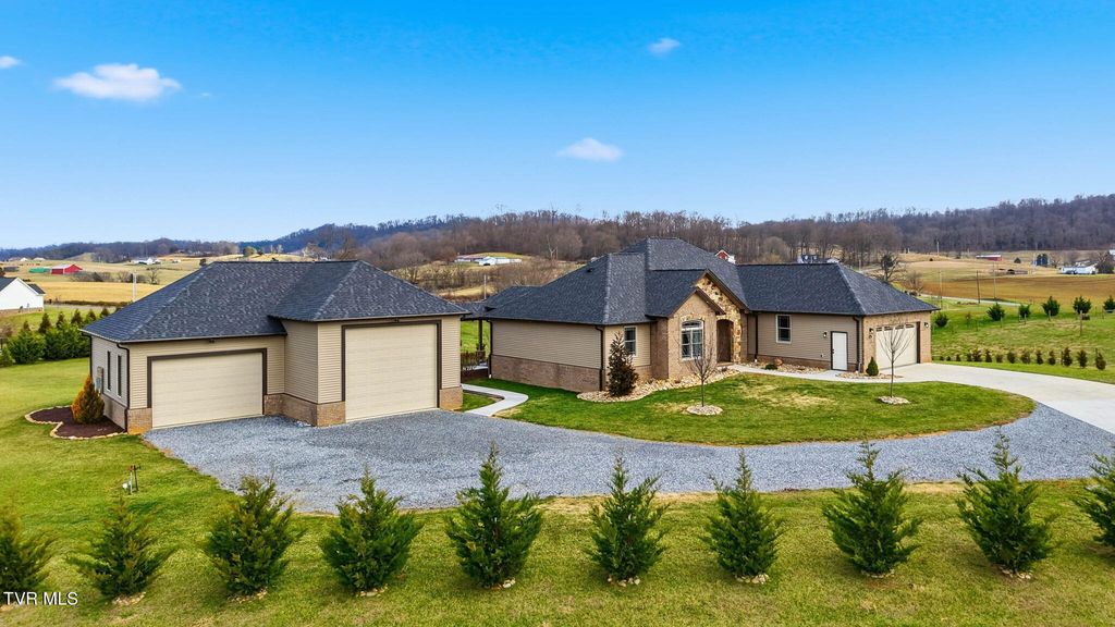 Photo of 563 Pleasant Valley Road, Jonesborough, TN 37659 (MLS # 9989872)