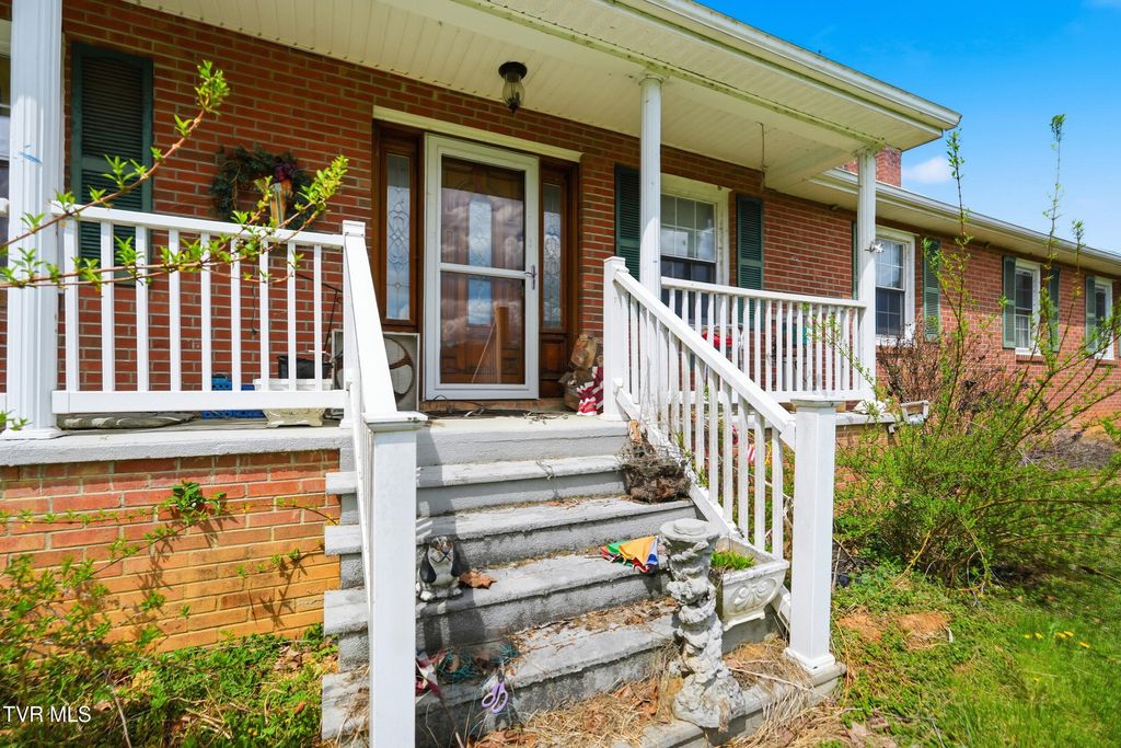 Photo of 20180 Monroe Road, Damascus, VA 24236 (MLS # 9993463)