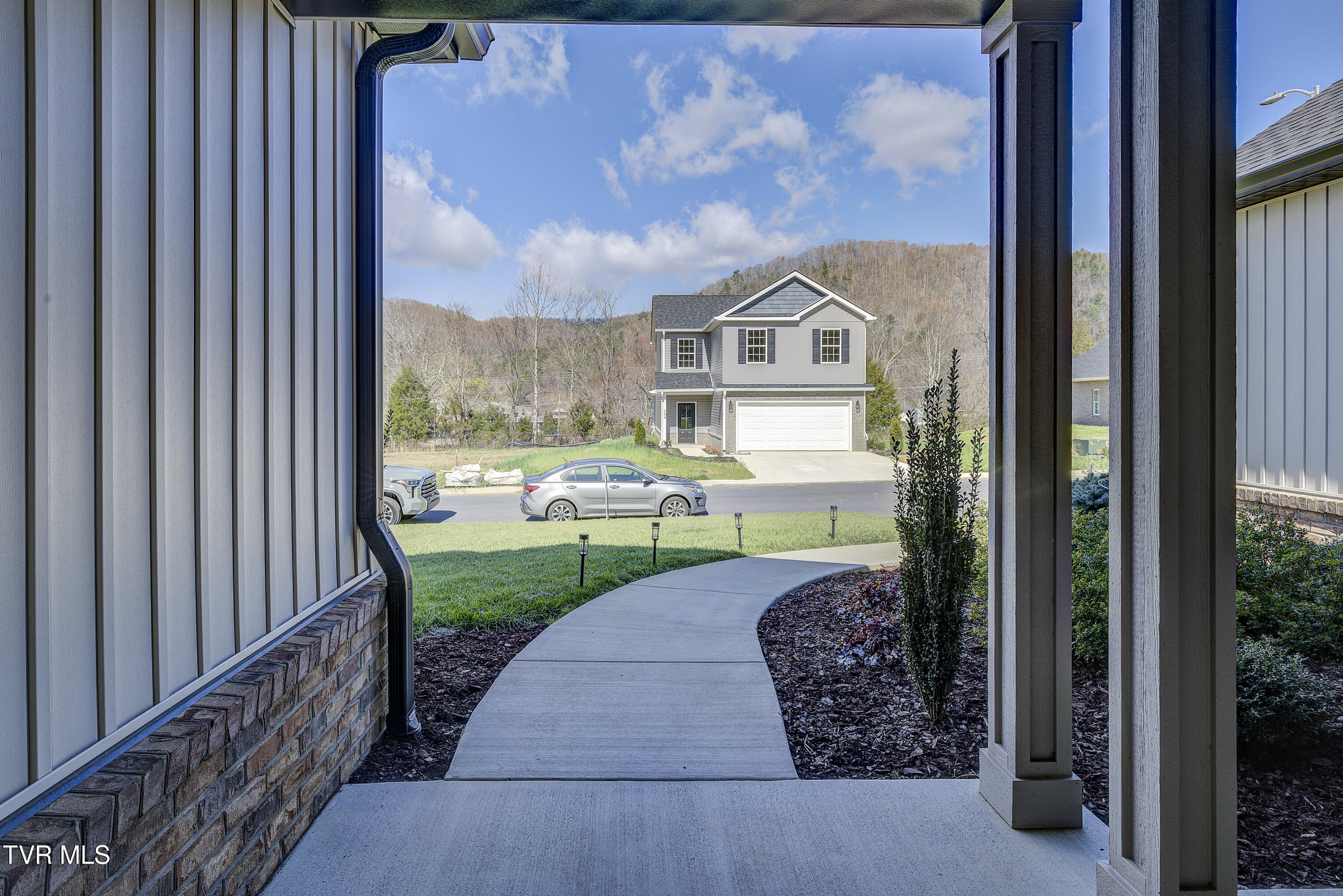 119 Ervin Loop, Erwin, Tennessee image 5
