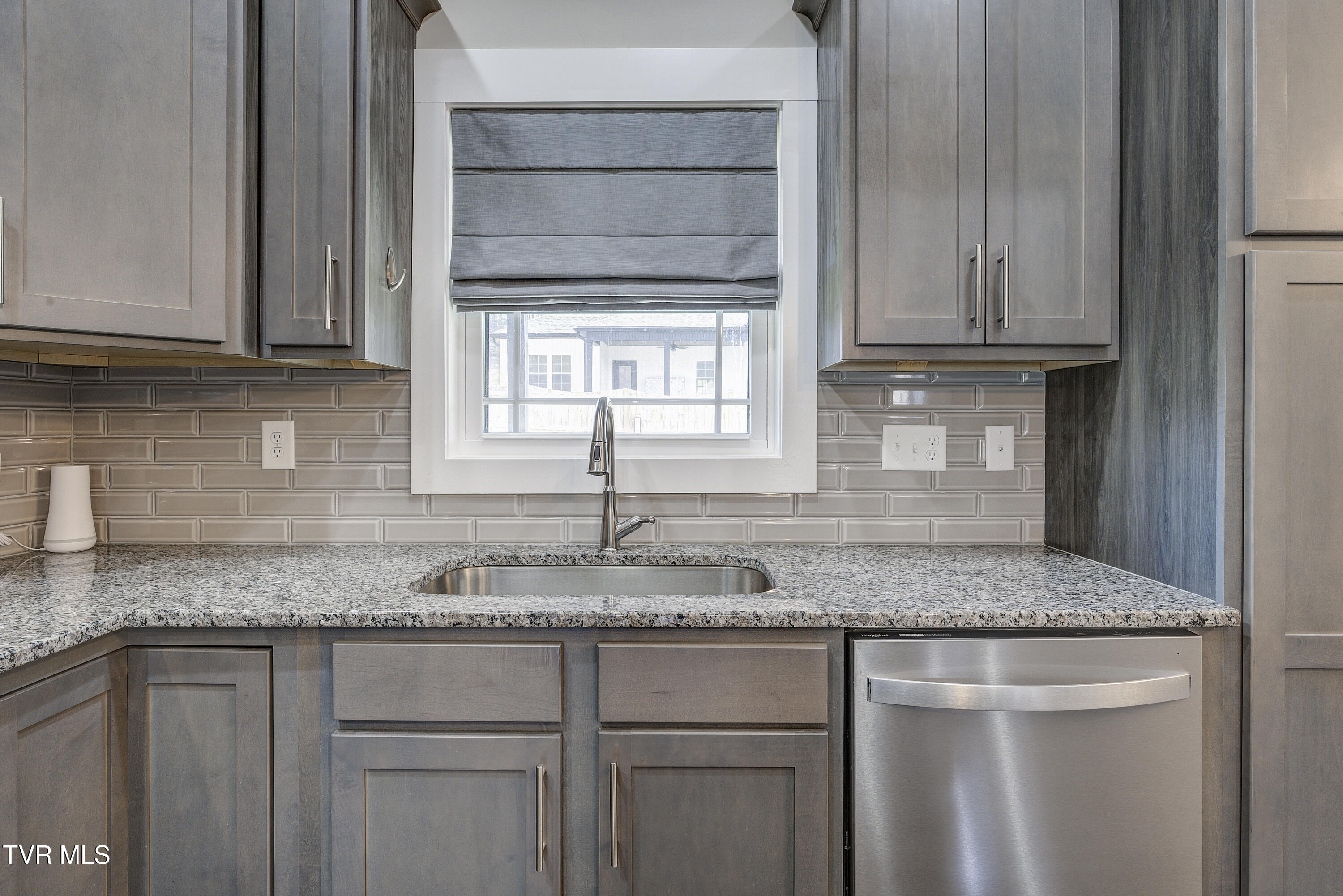 119 Ervin Loop, Erwin, Tennessee image 14
