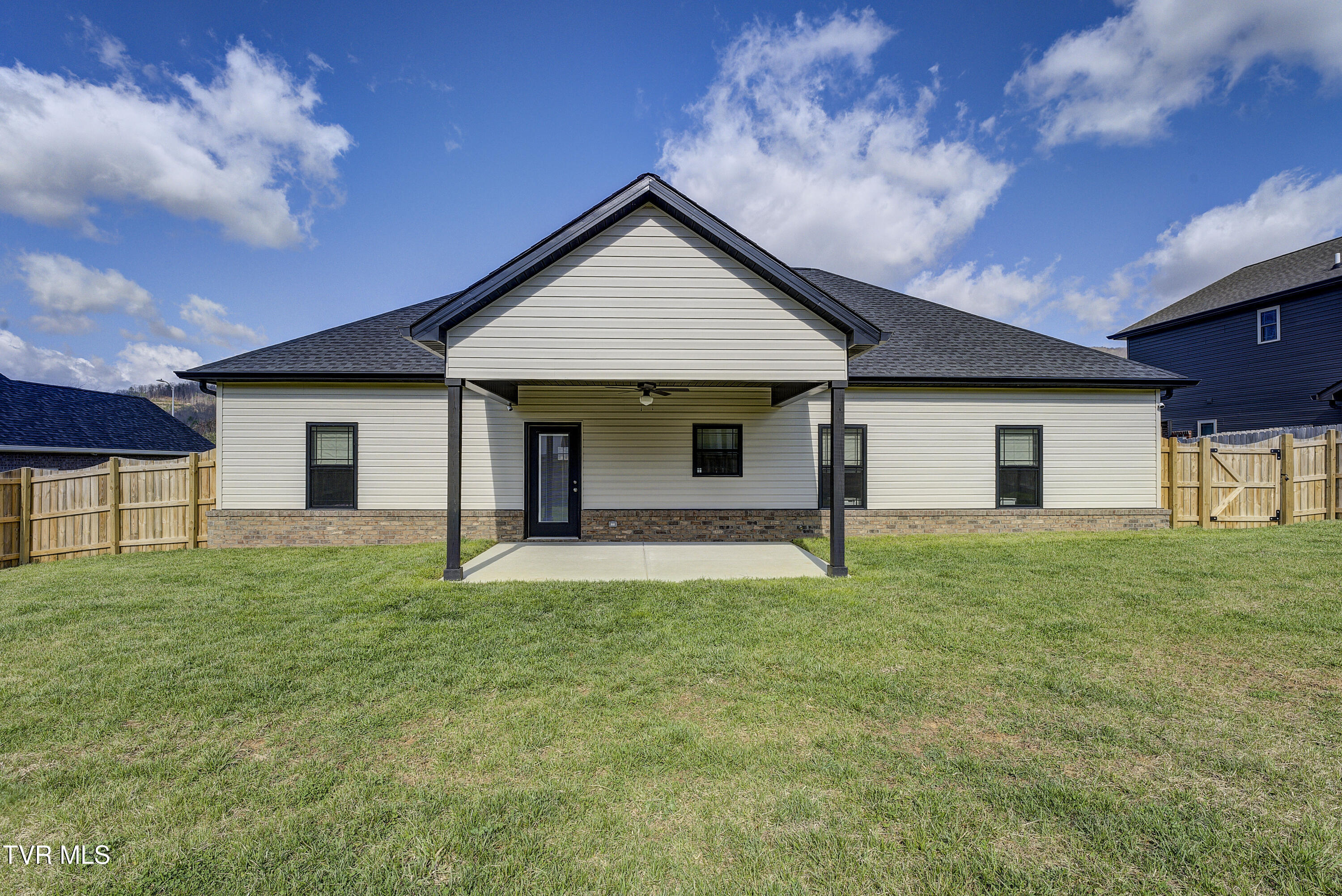 119 Ervin Loop, Erwin, Tennessee image 40