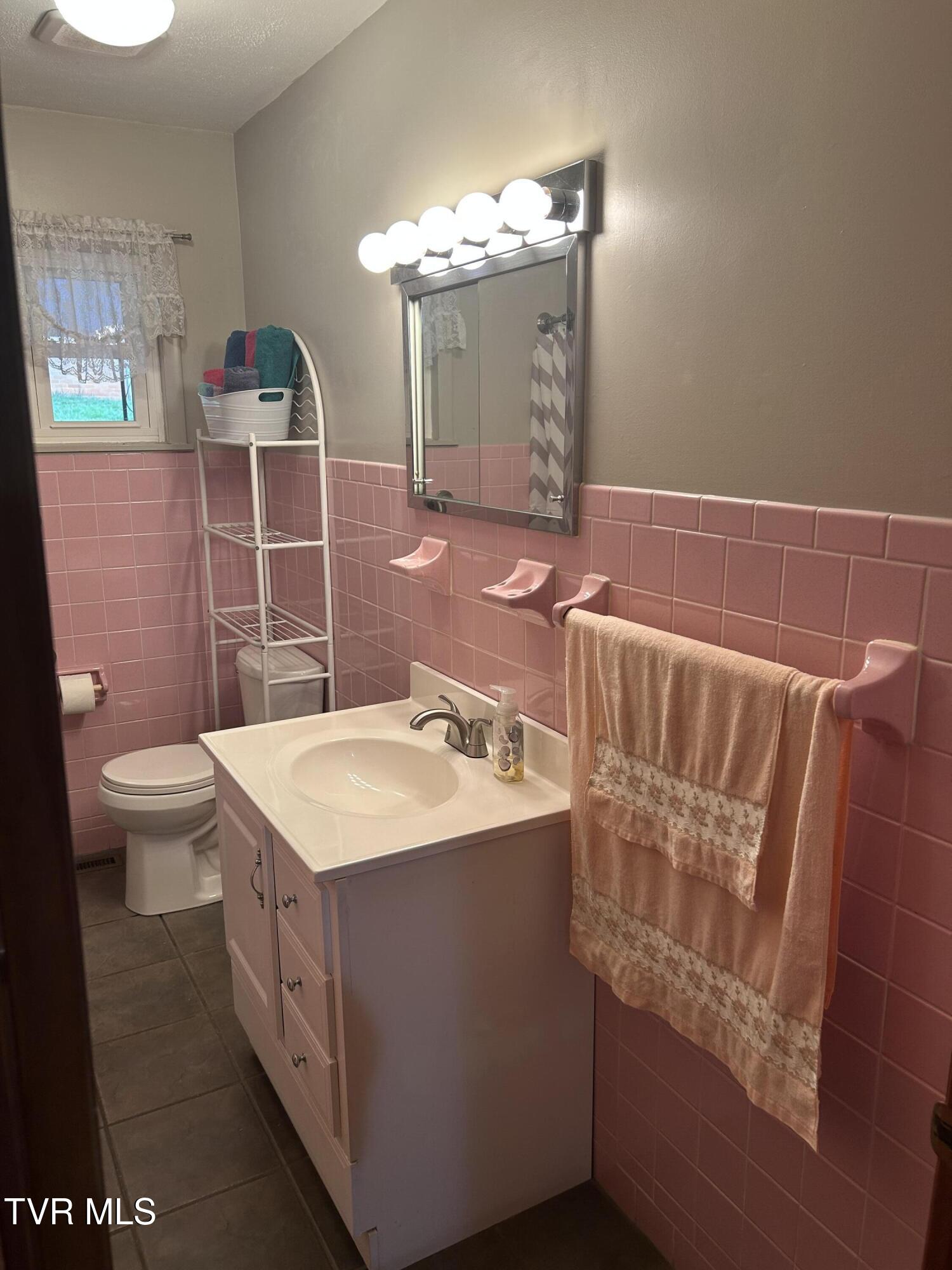 333 Broyles Avenue, Church Hill, Tennessee image 32