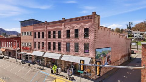 114 West West Jackson Street Gate City VA 24251