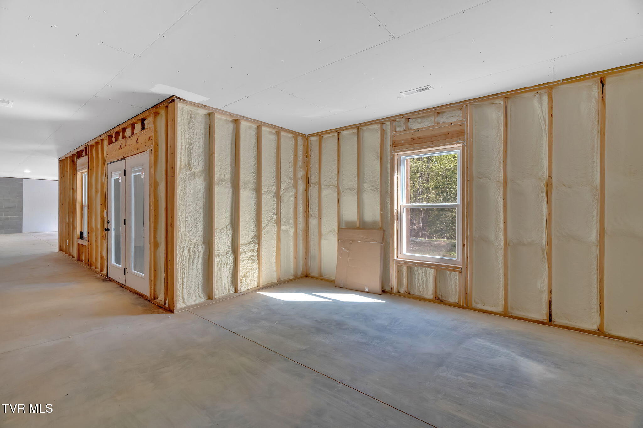 964 Deerwood Drive, Dandridge, Tennessee image 39