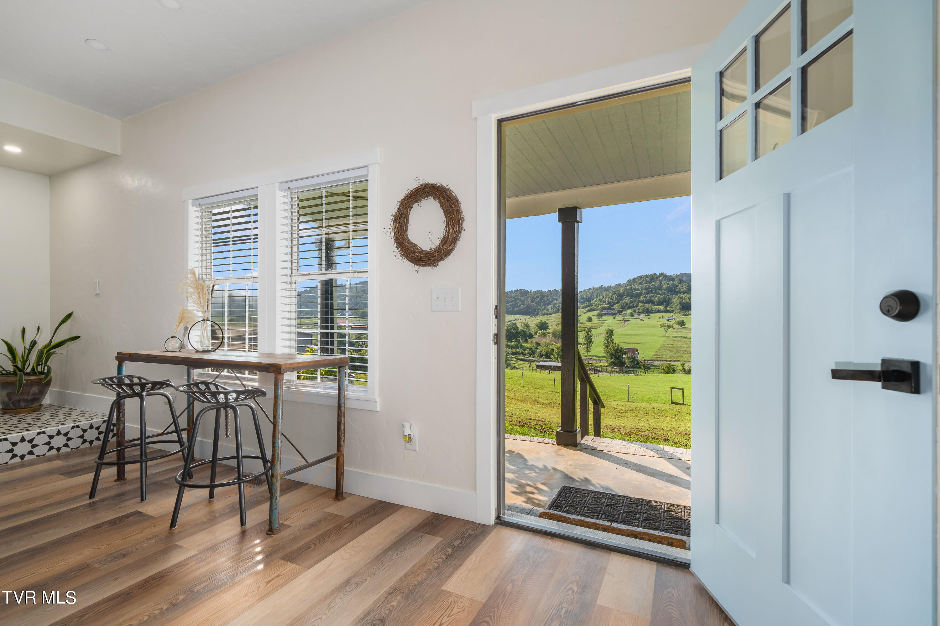 3233 Stanley Valley Road, Surgoinsville, Tennessee image 17