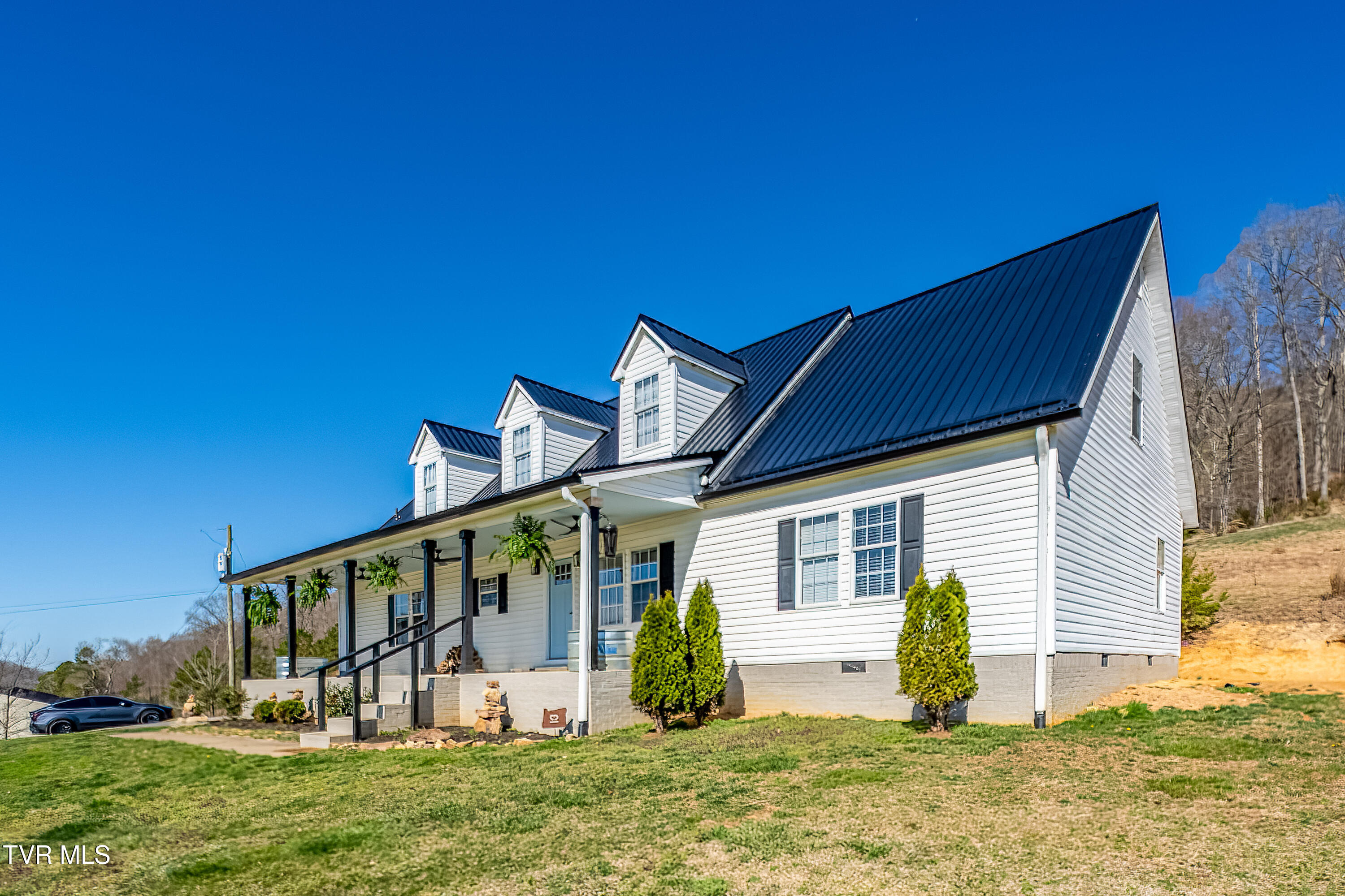 3233 Stanley Valley Road, Surgoinsville, Tennessee image 9