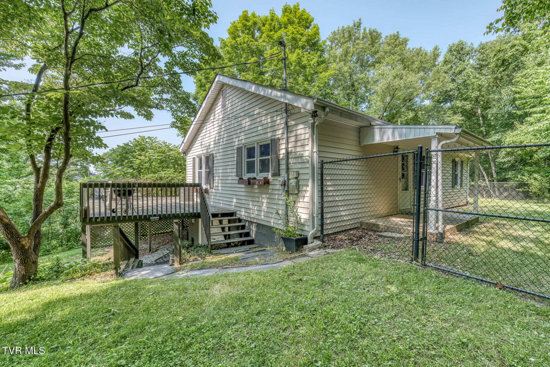 240 Watson Road, Bristol, Tennessee image 3