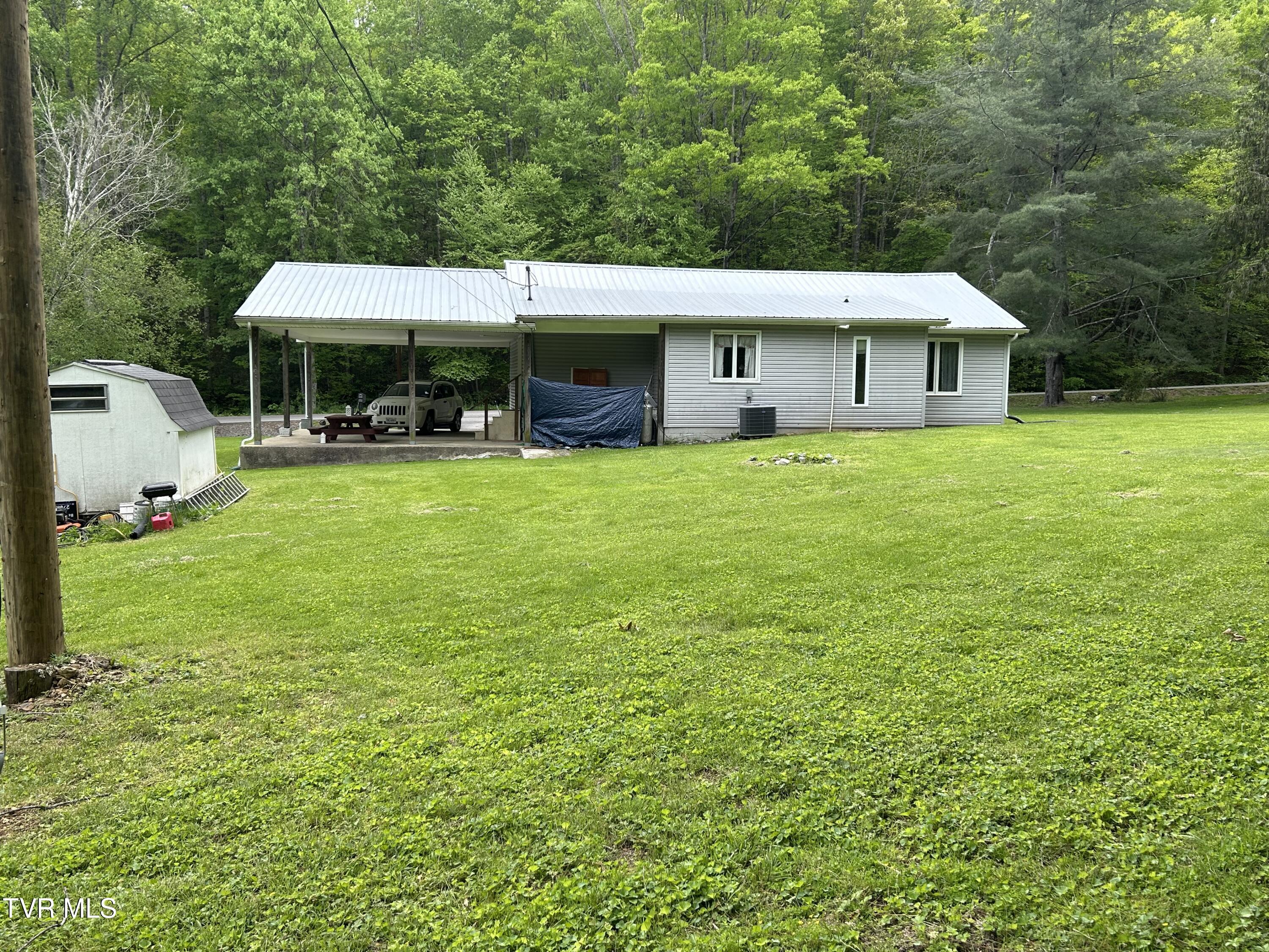 200 Glenbrook Mountain Road, Keokee, Virginia image 32