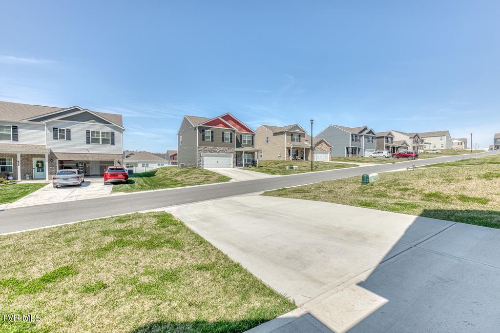 Photo of 1028 Tara Court, Blountville, TN 37617 (MLS # 9992859)