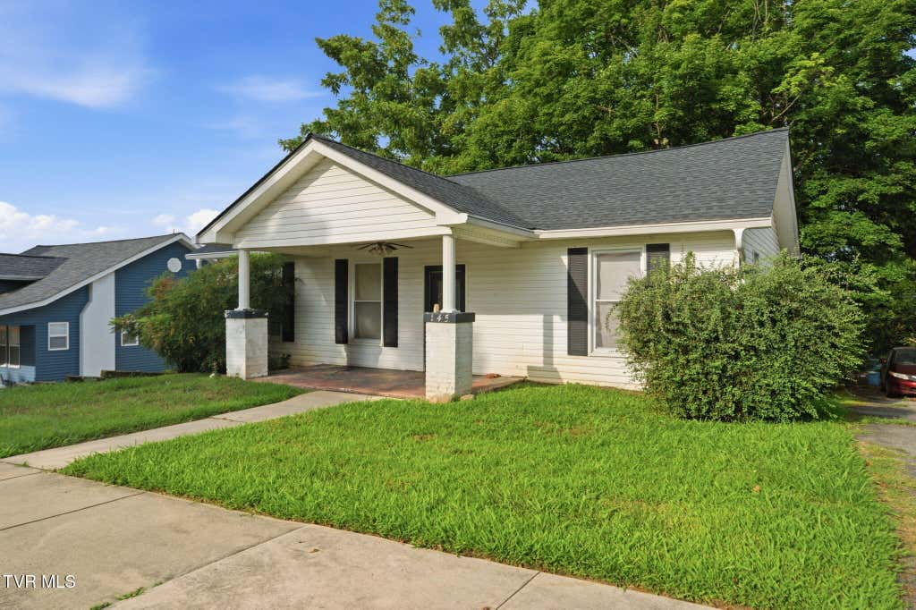 Photo of 145 Sevier Avenue, Kingsport, TN 37660 (MLS # 9999659)