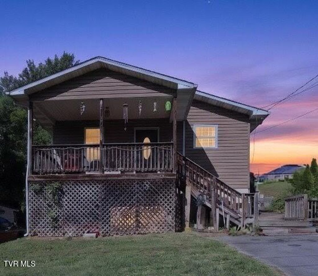 Photo of 3818 Bonita Street, Kingsport, TN 37664 (MLS # 9995258)