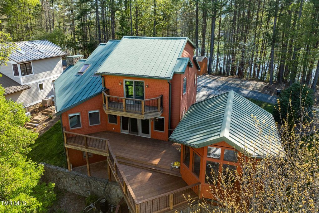 Photo of 134 Summer Hill Private Drive, Butler, TN 37640 (MLS # 9993928)