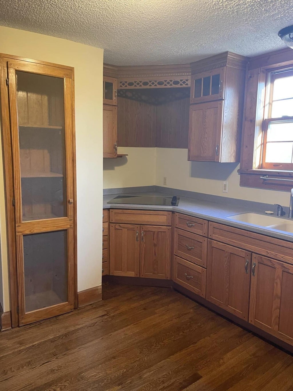 Photo of 804 Cherokee Road, Johnson City, TN 37604 (MLS # 9996624)