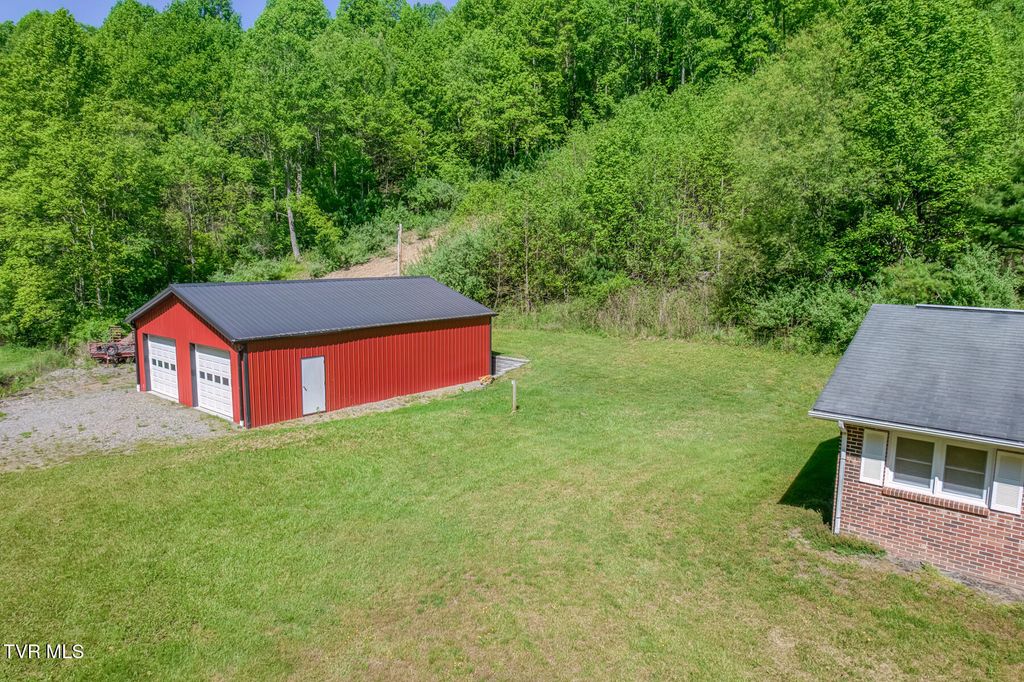 Photo of 355 Robinson Hollow Lane, Mountain City, TN 37683 (MLS # 9995371)