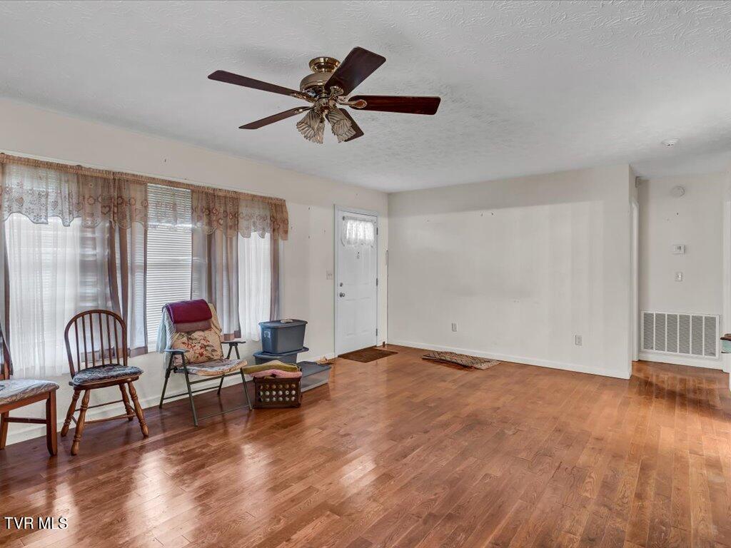150 Deer Path Way, Parrottsville, Tennessee image 7