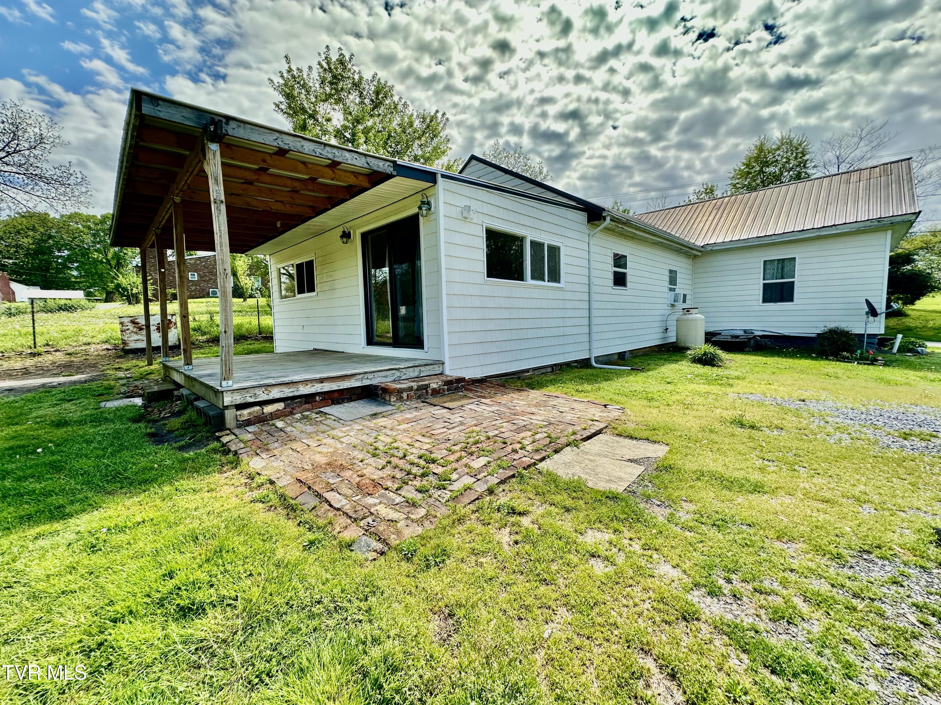 6465 Old Stage Road, Chuckey, Tennessee image 4